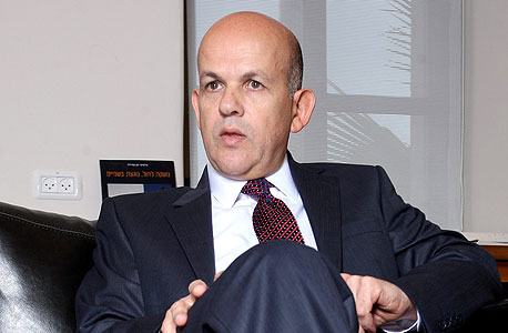 אלי גליקמן. התפטר אלי גליקמן. התפטר