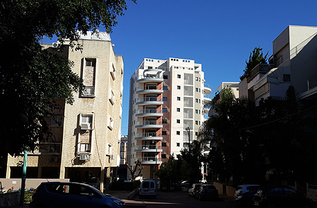 בנייה בפתח תקווה. "אגף השמאי הממשלתי היה מוטה ודברים אחרים נזנחו או לא טופלו כראוי לטובת מע"מ אפס"