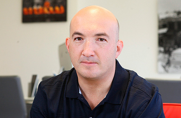 הבן, איל פישמן הבן, איל פישמן