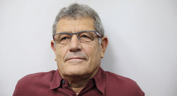 עד המדינה בפרשת הצוללות מיקי גנור עד המדינה בפרשת הצוללות מיקי גנור