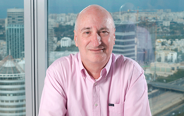 נתן חץ נתן חץ