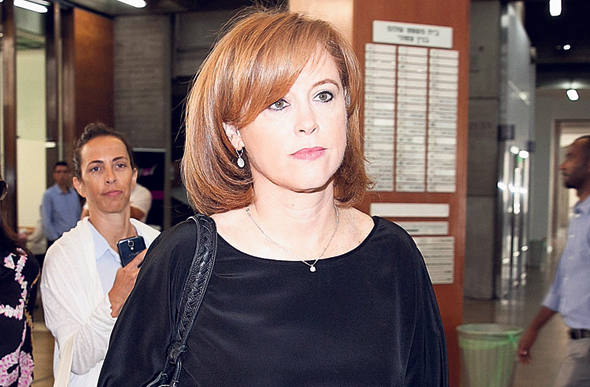 רקפת רוסק עמינח מנכ"לית בנק לאומי רקפת רוסק עמינח מנכ"לית בנק לאומי