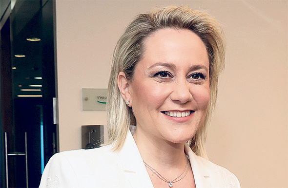 לילך אשר טופילסקי מנכ"לית דיסקונט לילך אשר טופילסקי מנכ"לית דיסקונט