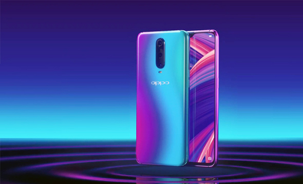 מכשיר ה-R17 של Oppo, שמהווה בסיס עיצובי ל-6T מכשיר ה-R17 של Oppo, שמהווה בסיס עיצובי ל-6T