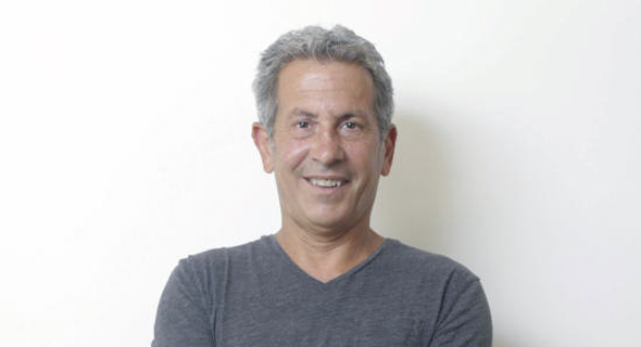 אלון כרמלי אלון כרמלי