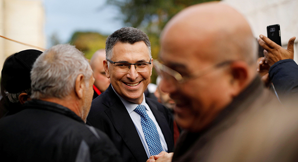 גדעון סער גדעון סער