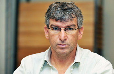 אודי ניסן, ראש אגף התקציבים בעת הכנת תקציב 2012-2011 אודי ניסן, ראש אגף התקציבים בעת הכנת תקציב 2012-2011